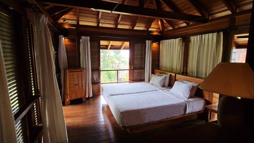 Hastinapura Bungalow 3 Br Room Image00025